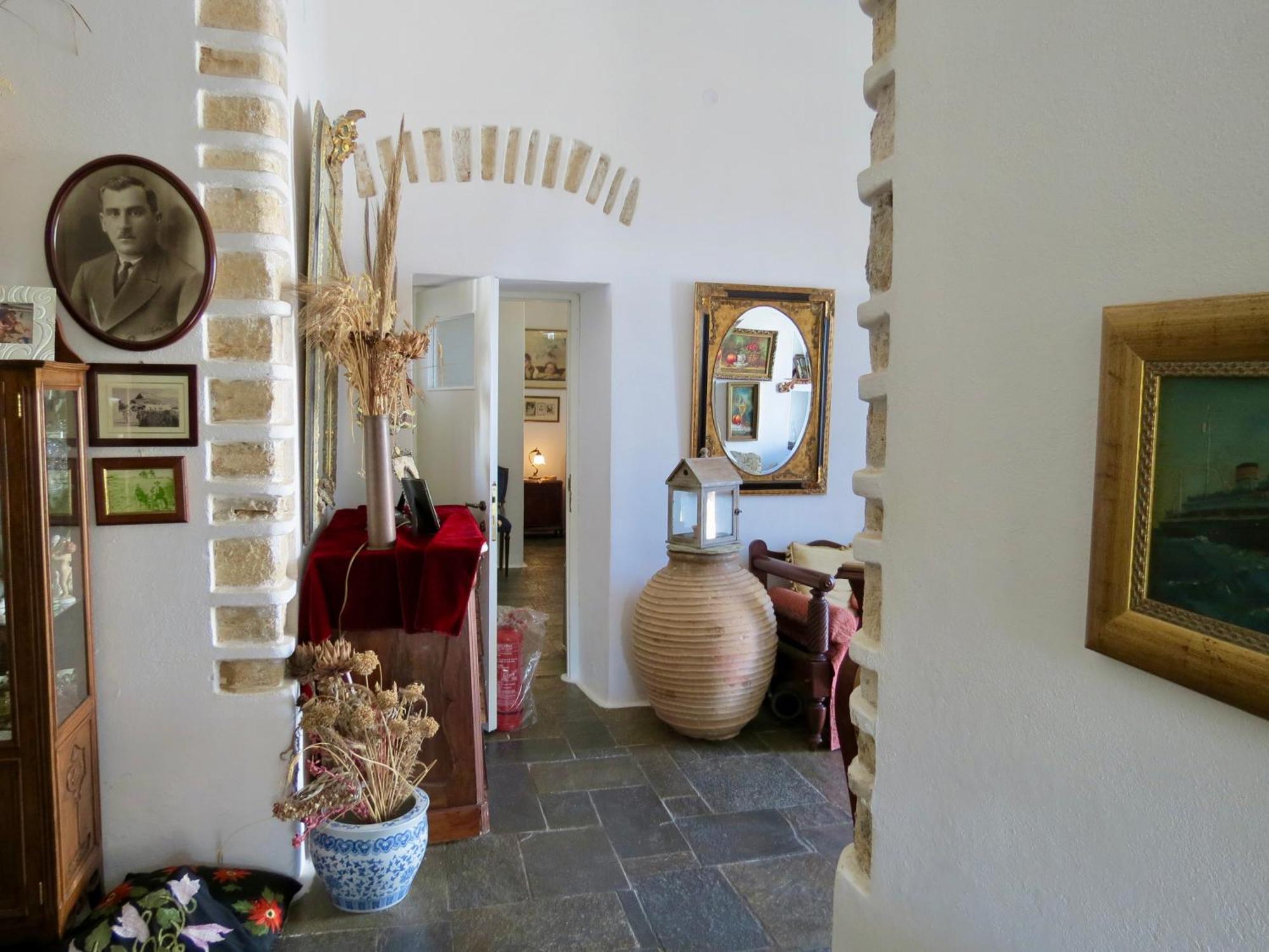 Fanivevisgarden Hotel Folegandros Town ภายนอก รูปภาพ