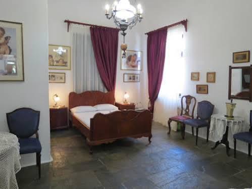 Fanivevisgarden Hotel Folegandros Town ภายนอก รูปภาพ